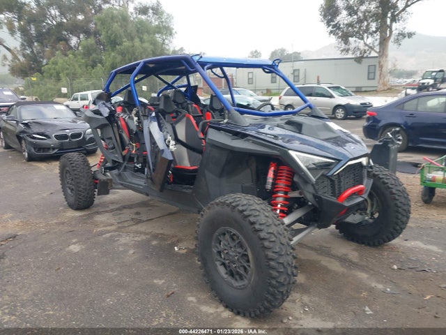 Salvage Polaris RZR Image
