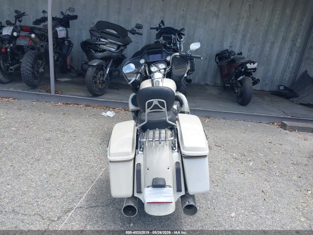 Harley-Davidson Fltrx