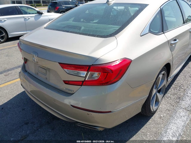 Honda Accord Touring