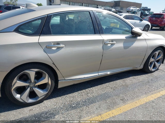 Honda Accord Touring