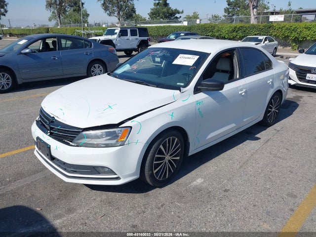 Volkswagen Jetta 1.8t Sport