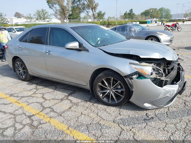 Salvage Toyota Camry Image