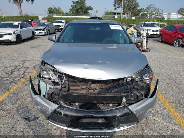 Toyota Camry Xse