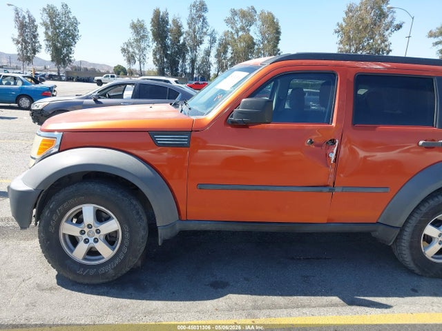 Dodge Nitro Sxt