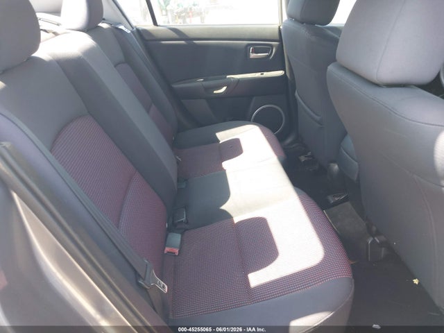 Mazda Mazda3 S