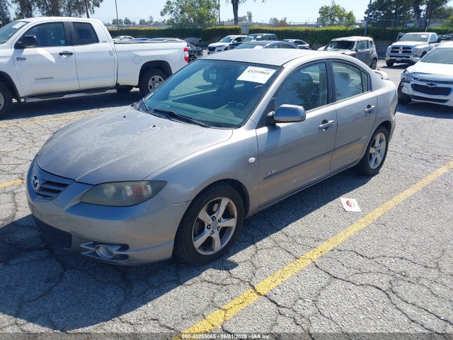 Mazda Mazda3 S