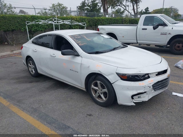 Salvage Chevrolet Malibu Image