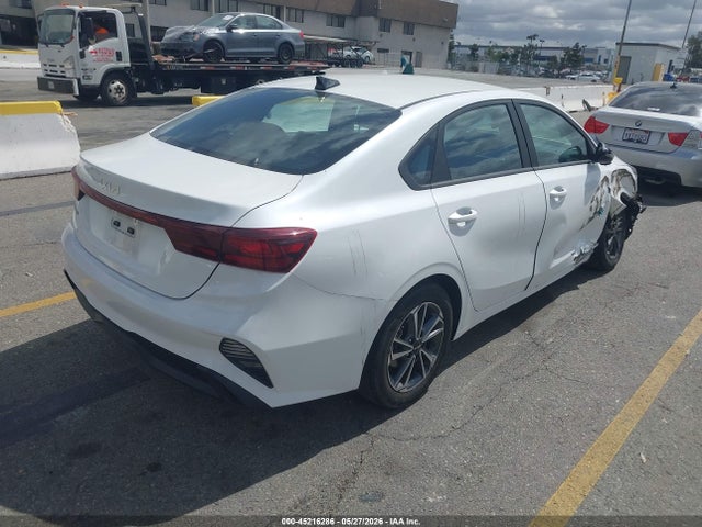 Kia Forte Lxs