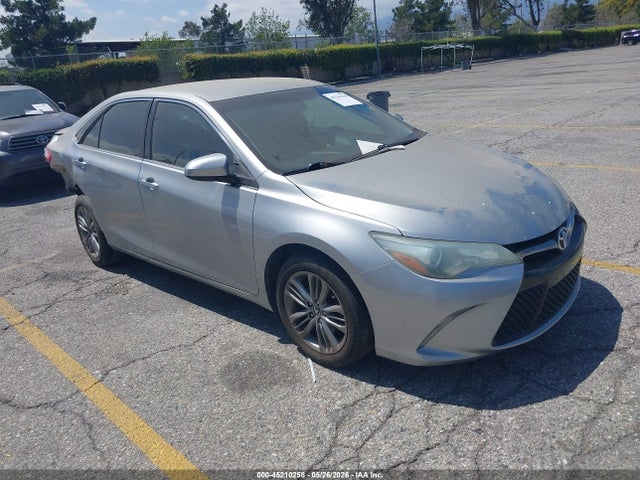 Salvage Toyota Camry Image