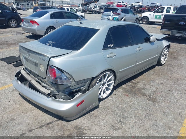 Lexus Is