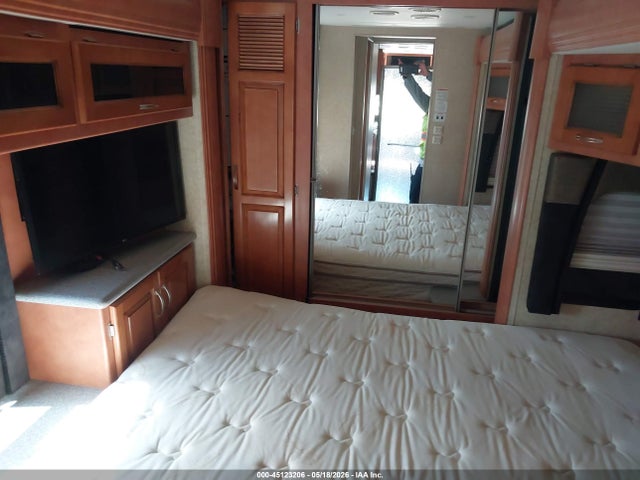 Spartan Motors Motorhome 4vz