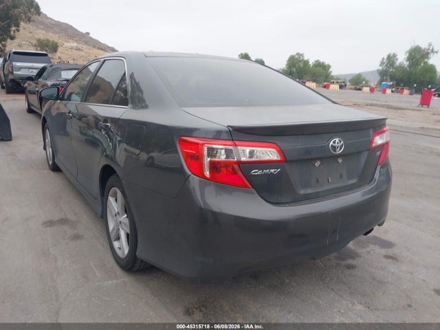 Toyota Camry Se
