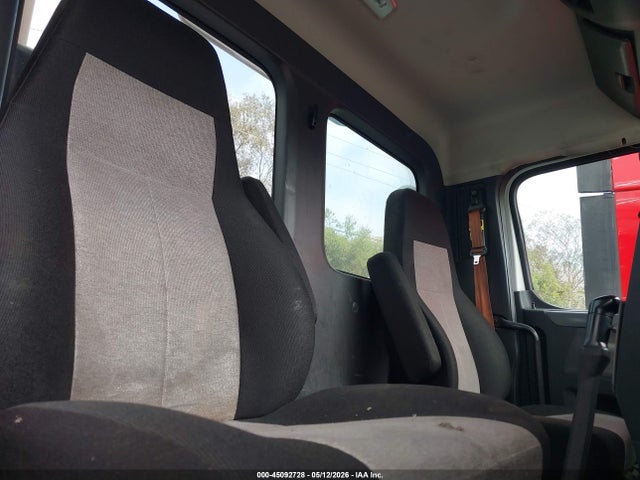 Freightliner New Cascadia 116