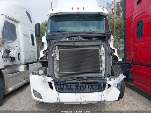 Freightliner New Cascadia 116