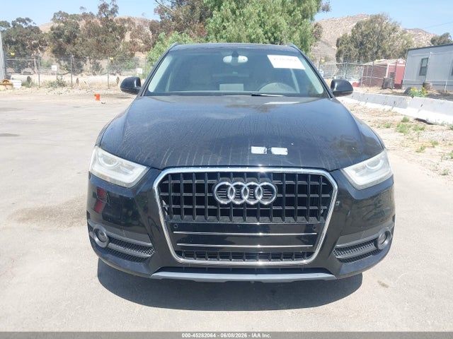 Audi Q3 2.0t Premium Plus