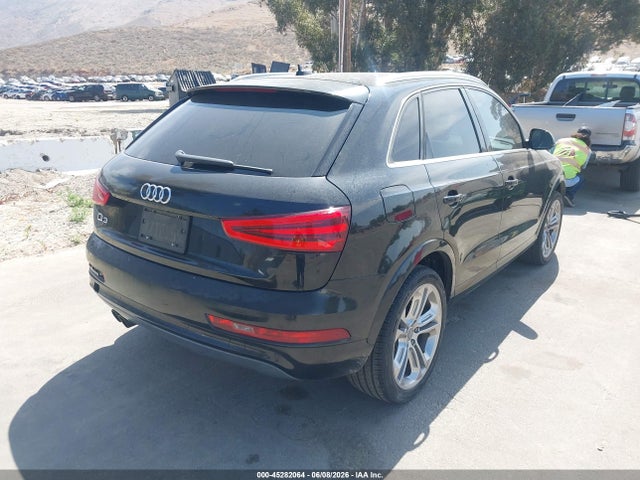 Audi Q3 2.0t Premium Plus