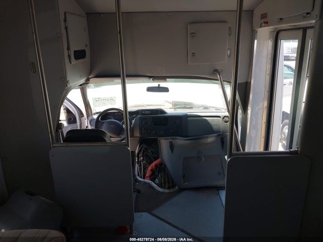 Ford E-450