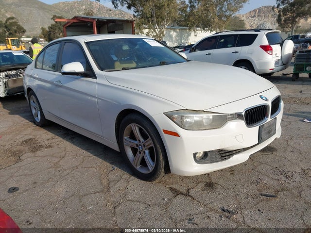 Salvage BMW 3 Series Image