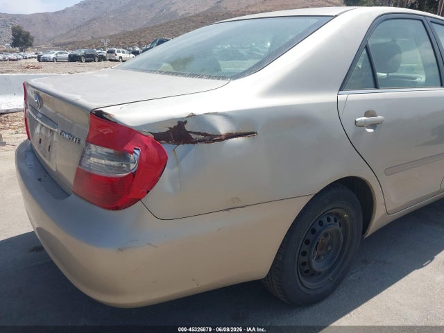 Toyota Camry Le