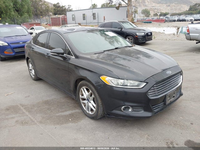 Salvage Ford Fusion Image