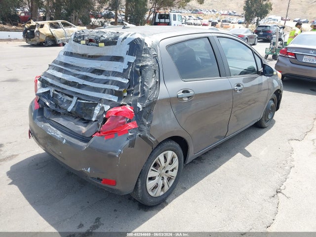 Toyota Yaris Le