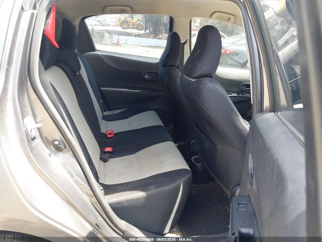 Toyota Yaris Le