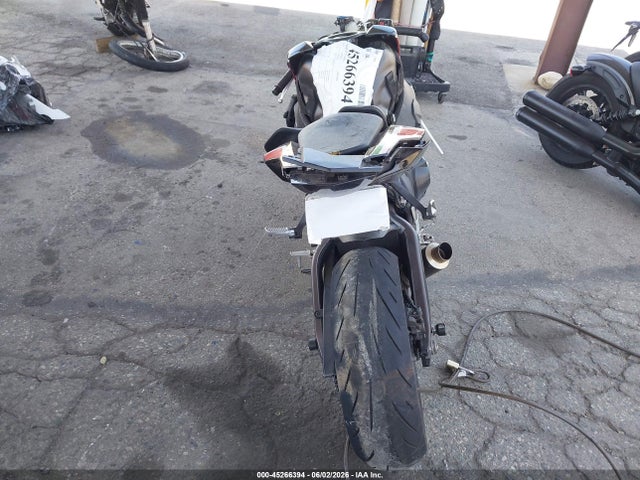 Honda Cbr1000 Ra