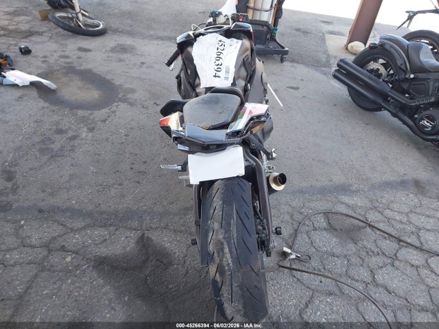 Honda Cbr1000 Ra