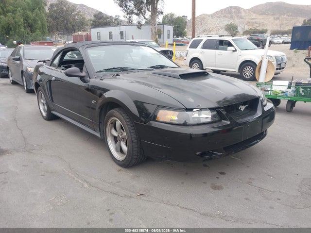 Salvage Ford Mustang Image