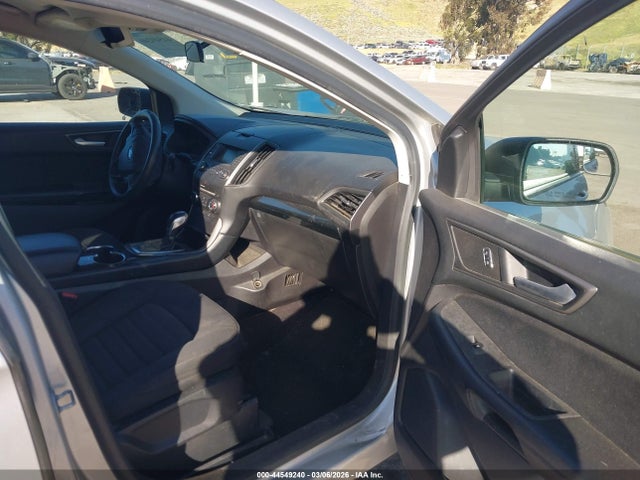 Ford Edge Se
