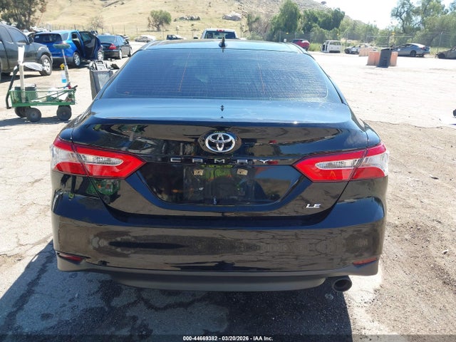 Toyota Camry Le
