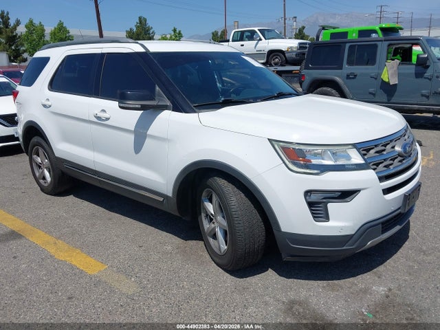 Salvage Ford Explorer Image