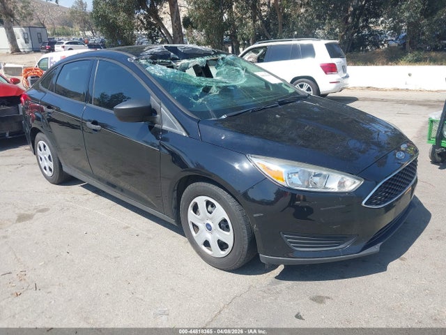Salvage Ford Focus Image
