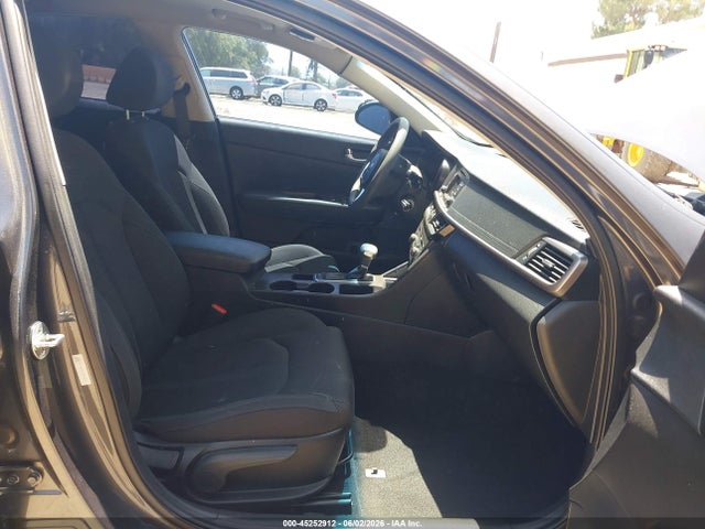 Kia Optima Lx