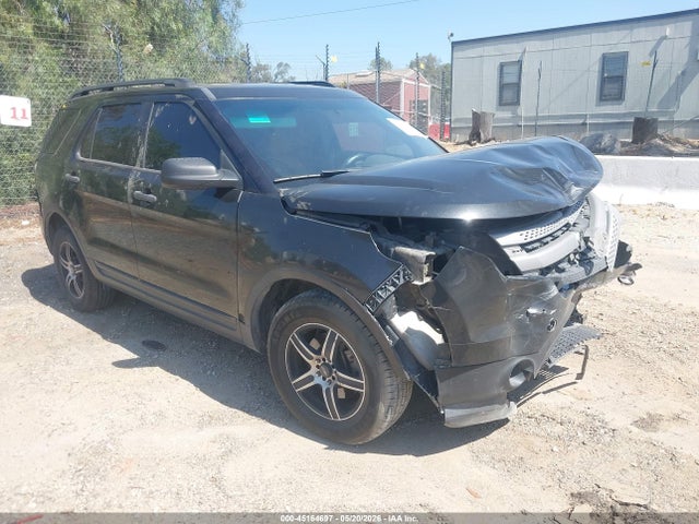 Salvage Ford Explorer Image