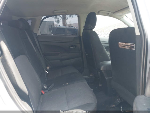 Mitsubishi Outlander 2.0 Le