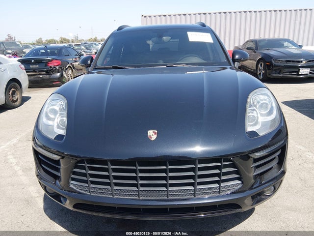 Porsche Macan S