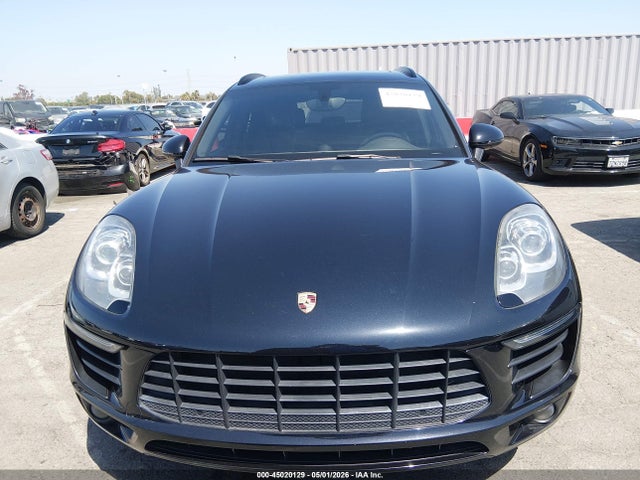 Porsche Macan S