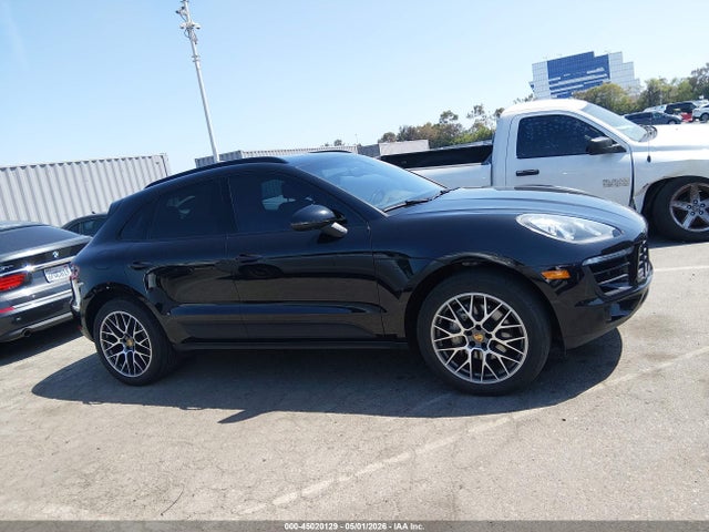 Porsche Macan S