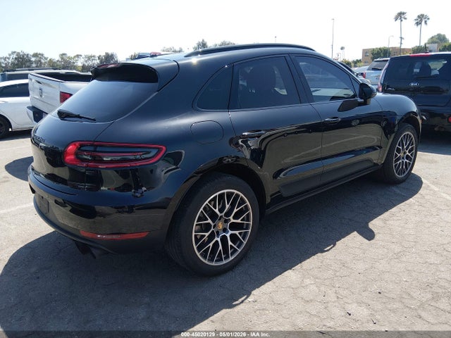 Porsche Macan S