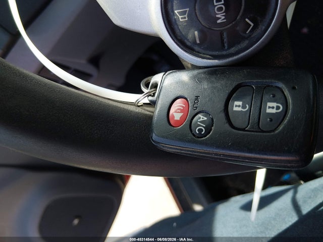Toyota Prius Iii