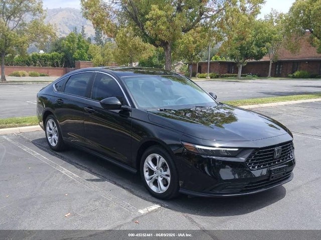 Salvage Honda Accord Image