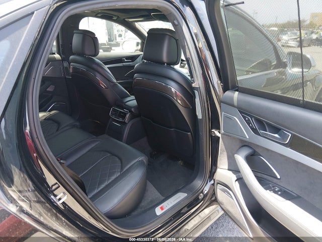 Audi S8 4.0t