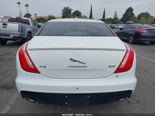 Jaguar XJ R-sport