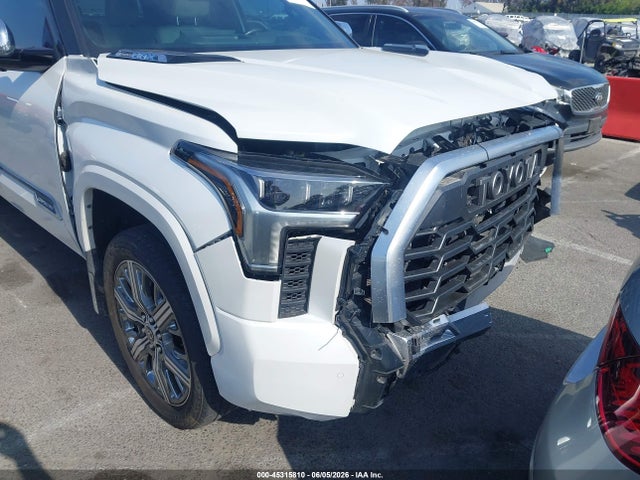 Toyota Tundra Capstone