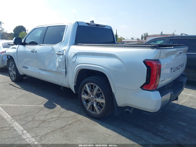 Toyota Tundra Capstone