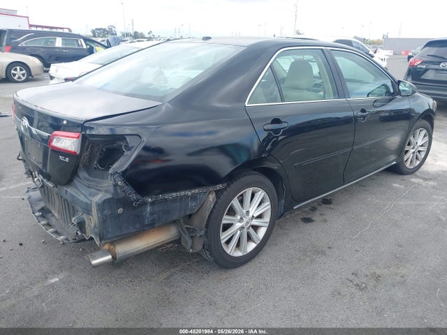 Toyota Camry Xle