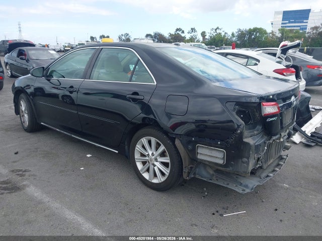Toyota Camry Xle