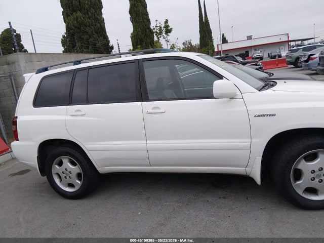 Toyota Highlander Limited V6