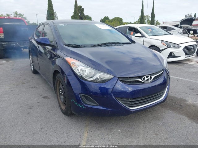 Salvage Hyundai ELANTRA Image